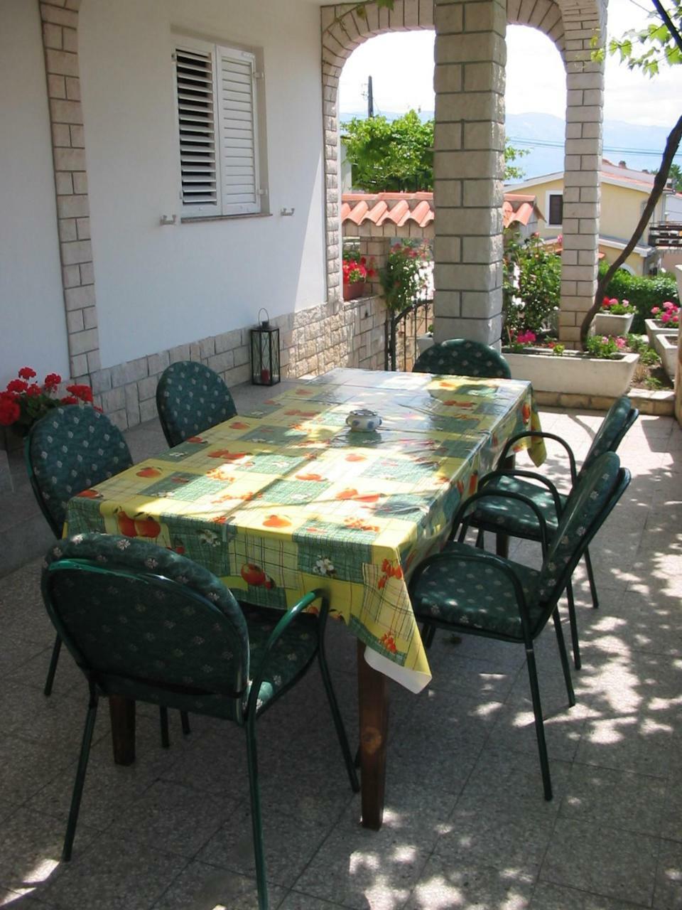 Apartmani Manuela Lopar Bagian luar foto