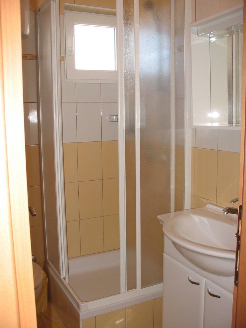 Apartmani Manuela Lopar Ruang foto
